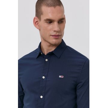 Tommy Jeans Cămașă bărbați, culoarea albastru marin, cu guler clasic, slim