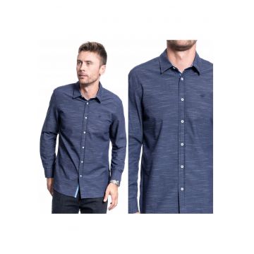 Camasa Barbati - Clemens Bdc Slub - Croi: Regular Fit - Inchidere: Nasturi - Compozitie Material: 100% Bumbac - Model Dominant: Logo - Albastru Camasa Barbati - Clemens Bdc Slub - Croi: Regular Fit - Inchidere: Nasturi - Compozitie Material: 100% Bumbac - Model Dominant: Logo - Albastru